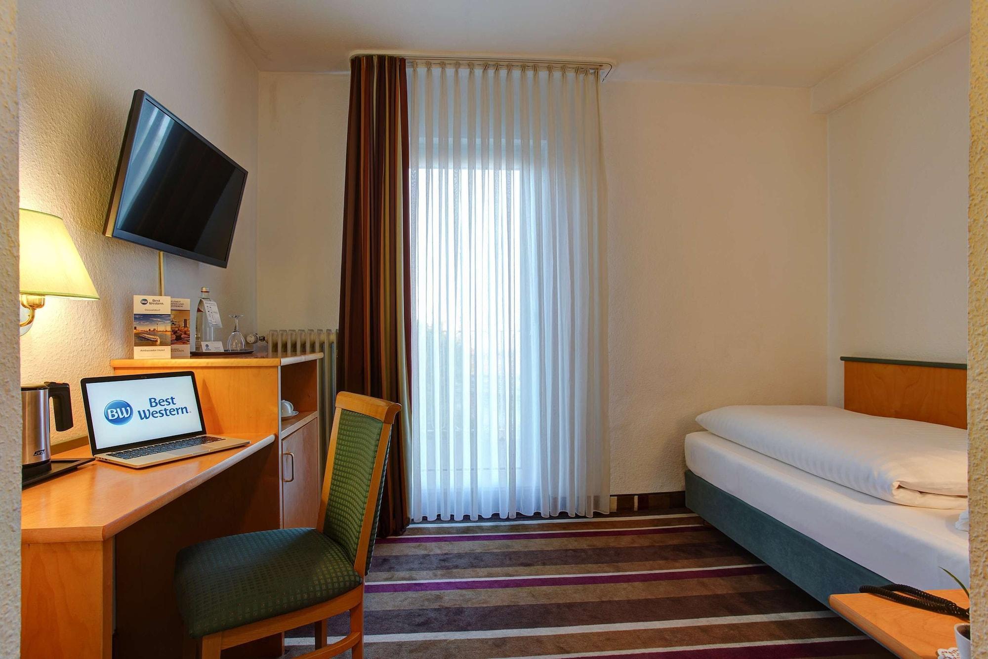 เบสต์ เวสเทิร์น แอมบาสซาเดอร์ โฮเต็ล Hotel ดุสเซลดอร์ฟ ภายนอก รูปภาพ